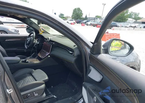 2023 Maserati Grecale Modena z USA, uszkodzony, nr VIN ZN682AVM0P7422381